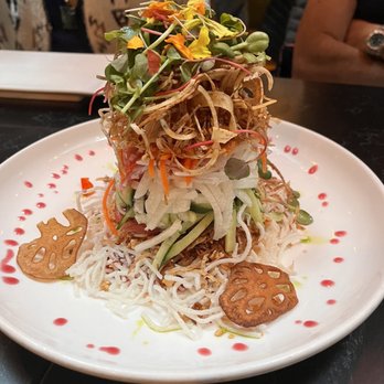 Lee - Signature Singaporean Slaw - Asian Fusion Near Me - Toronto, Ontario Lee - Signature Singaporean Slaw - Asian Fusion Near Me - Toronto, Ontario