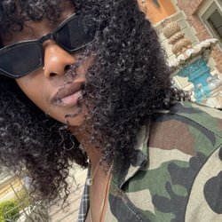 Immanuel Beauty Supply & Wig - Blows in the wind