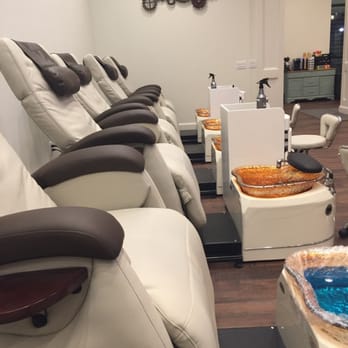 Paris Nail Bar - Fabulous chairs! - Wine Bars Near Me - Raleigh, North Carolina