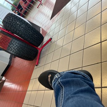 Discount Tire - Just waiting! - Tires Near Me - Puyallup, Washington
