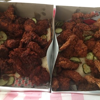 Howlin' Ray's - 2 Batter's Box | 12 Wings (Medium) & 12 Wings (Mild) - Southern Near Me - Los Angeles, California Howlin' Ray's - 2 Batter's Box | 12 Wings (Medium) & 12 Wings (Mild) - Southern Near Me - Los Angeles, California