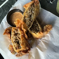 The Upper Room Dc - The famous Hst St. Egg rolls