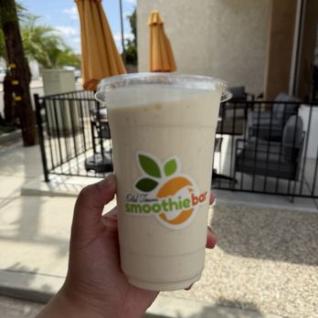Old Town Smoothie Bar - Outdoors with Tropical Shredder smoothie - Juice Bars & Smoothies Near Me - Camarillo, California Old Town Smoothie Bar - Outdoors with Tropical Shredder smoothie - Juice Bars & Smoothies Near Me - Camarillo, California