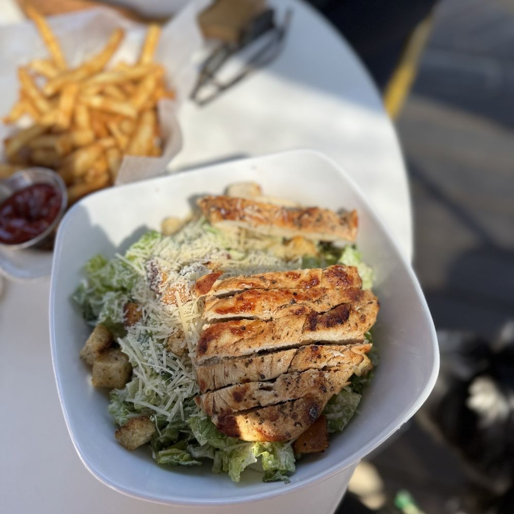 The Thirsty Palms - Chicken Caesar Salad - Bars Near Me - Palm Springs, California The Thirsty Palms - Chicken Caesar Salad - Bars Near Me - Palm Springs, California