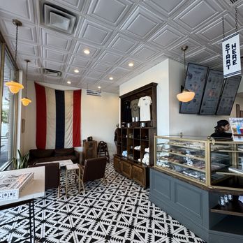Parlor Doughnuts - Donuts Near Me - Indianapolis, Indiana