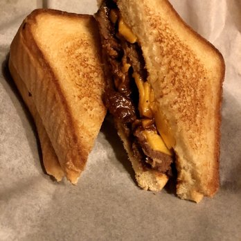The Elephant Room - Smoked brisket grilled cheese - American Near Me - Detroit, Michigan The Elephant Room - Smoked brisket grilled cheese - American Near Me - Detroit, Michigan