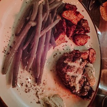 Longboard Cafe - Petite Steak Entree - New American Near Me - Ocean City, Maryland