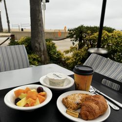 Beach House Hotel Hermosa Beach - What a great way to start my morning.
