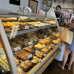 Freeman's Bakery - Cookies and squares