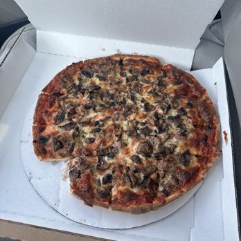 Al's Pizza - Pizza Near Me - Warrenville, Illinois