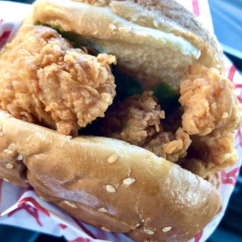 Raising Cane's Chicken Fingers - Chicken sandwich - Fast Food Near Me - East Lansing, Michigan