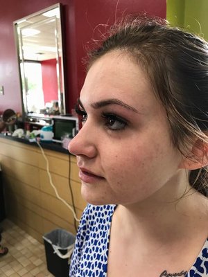 Individual Eyelash Services - We provide eyebrow threading, lash services, body waxing and many more.