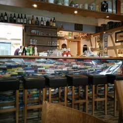 The Dartmoor Inn - Die Bücher-Theke