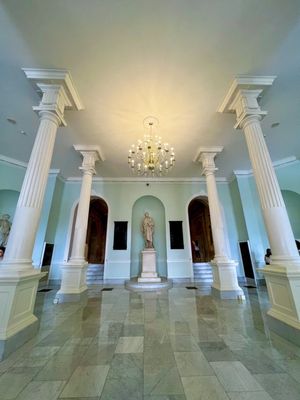 Massachusetts State House by null