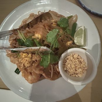 La La Noodle - Pad Thai - Pan Asian Near Me - Las Vegas, Nevada