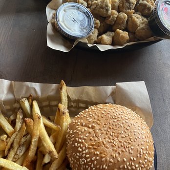 Roy G's - Buttoned up Jack Burger with Fries - Bars Near Me - Dallas, Texas Roy G's - Buttoned up Jack Burger with Fries - Bars Near Me - Dallas, Texas