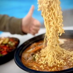 Assa K Food - Ramen getting a thumb up from my kiddo!!