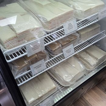 Bariloche Gourmet - Bakeries Near Me - Miami, Florida