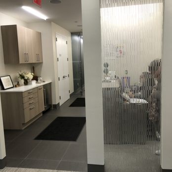 Alyaa Elassar, MD - reception area - Fertility Near Me - Manhattan, New York