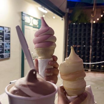 Meadowlark Dairy - Chocolate/vanilla, strawberry/vanilla, pineapple/orange - Ice Cream & Frozen Yogurt Near Me - Pleasanton, California Meadowlark Dairy - Chocolate/vanilla, strawberry/vanilla, pineapple/orange - Ice Cream & Frozen Yogurt Near Me - Pleasanton, California