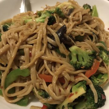 Corner 17 - Hand Pulled Noodle Soup with Veggies - Chinese Near Me - Saint Louis, Missouri