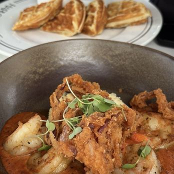 Harlow Grove - Shrimp & Grits - Breakfast & Brunch Near Me - Winter Garden, Florida Harlow Grove - Shrimp & Grits - Breakfast & Brunch Near Me - Winter Garden, Florida