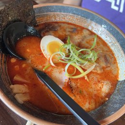 Hot tonkotsu ramen Hot tonkotsu ramen