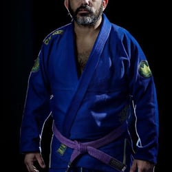 Dojo Americana - Purple belt student Lionel Turner.