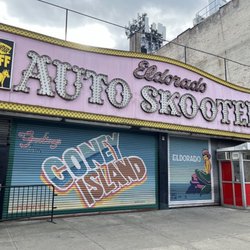 New York Like A Native - Mural at a bumper cars emporium in Coney Island, Brooklyn.