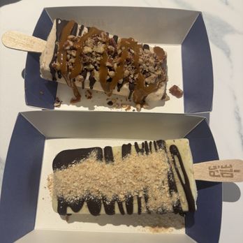 Picolé Pops - Pistachio & nutty butter pecan - Ice Cream & Frozen Yogurt Near Me - Dallas, Texas Picolé Pops - Pistachio & nutty butter pecan - Ice Cream & Frozen Yogurt Near Me - Dallas, Texas