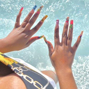 Nails 19 - Full set by Linh - Nail Salons Near Me - Roseville, California