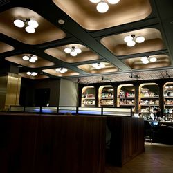 Heirloom - Inside with bar