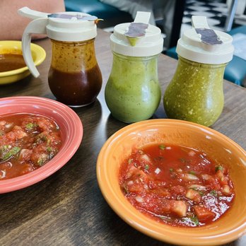 El Ranchito - Salsa.... So many! - Mexican Near Me - Bishop, California El Ranchito - Salsa.... So many! - Mexican Near Me - Bishop, California