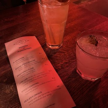 Larry's - Cocktail Bars Near Me - Chicago, Illinois