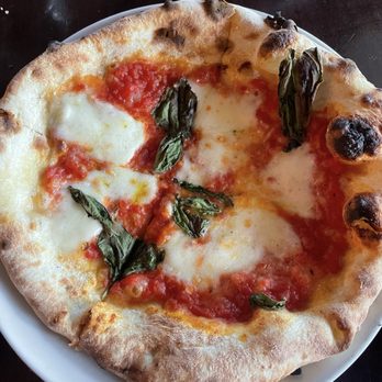 Mioposto - Margherita pizza - Italian Near Me - Seattle, Washington
