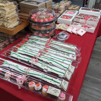 Fratelli's Pastry Shop - Fratelli's Pastry & Coffee Shop at Previte's 2/2025 - Bakeries Near Me - Weymouth, Massachusetts