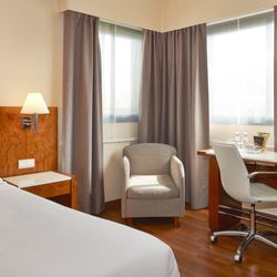 Hotel NH Barcelona Entenza