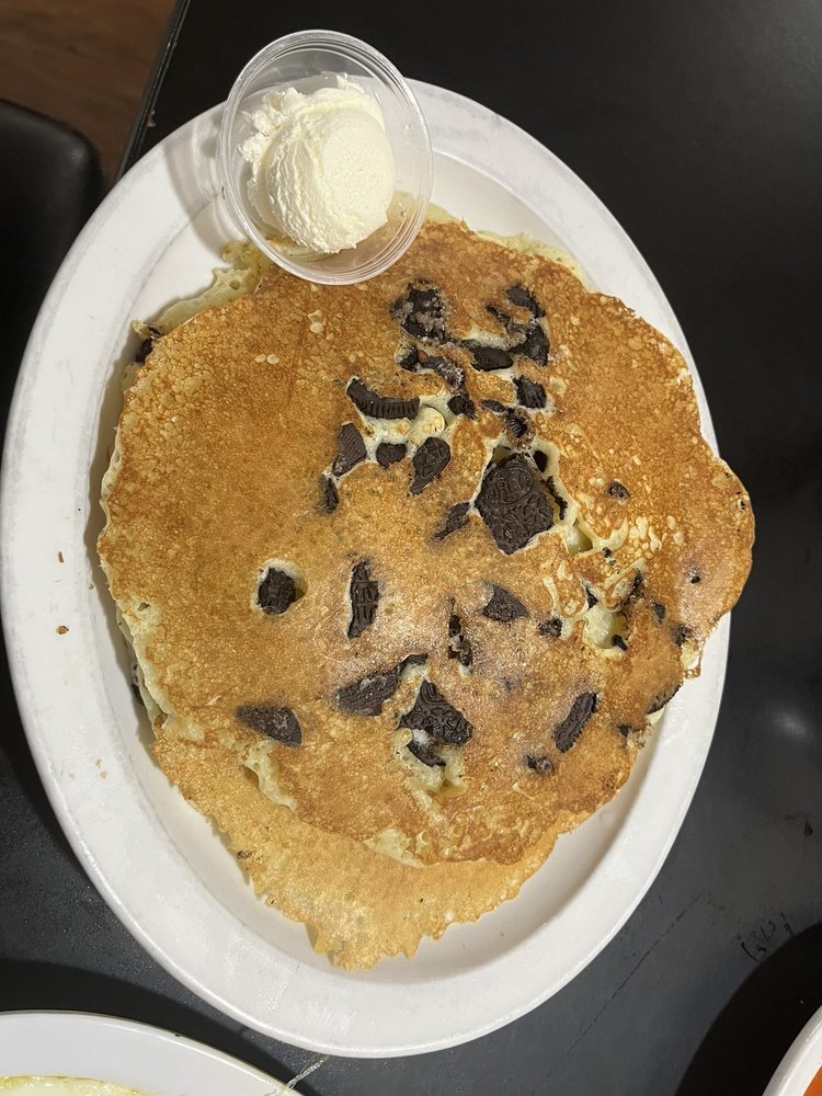 Nick's Pancake House Logo