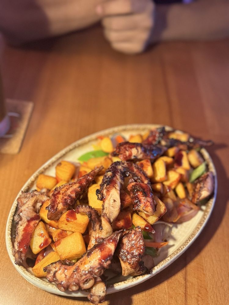 Brasas Steakhouse & Grill Image