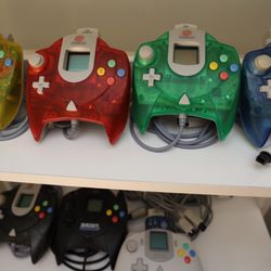 Super Bit Video Games - Dreamcast controllers