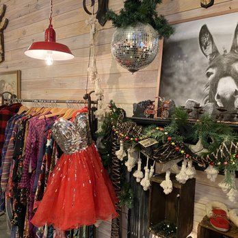 Junk Gypsy - Yes! It's all so beautiful - Jewelry Near Me - Round Top, Texas