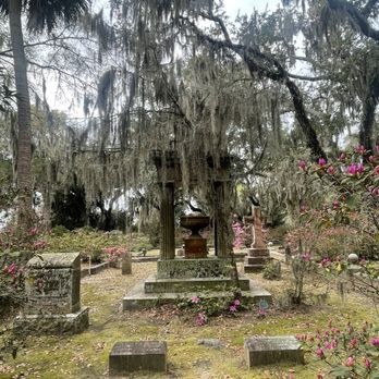 Bonaventure Cemetery - Funeral Services & Cemeteries Near Me - Savannah, Georgia Bonaventure Cemetery - Funeral Services & Cemeteries Near Me - Savannah, Georgia
