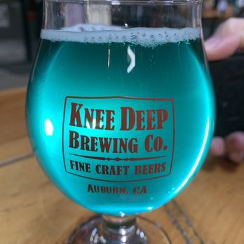 Knee Deep Brewing Company Tap Room - Look at the color - Breweries Near Me - Auburn, California