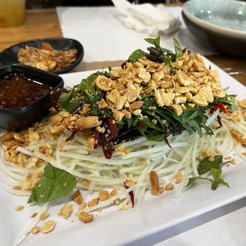 Quan Nhii - Gỏi đu đủ khô bò (papaya salad with Vietnamese beef jerky) - Vietnamese Near Me - Westminster, California Quan Nhii - Gỏi đu đủ khô bò (papaya salad with Vietnamese beef jerky) - Vietnamese Near Me - Westminster, California