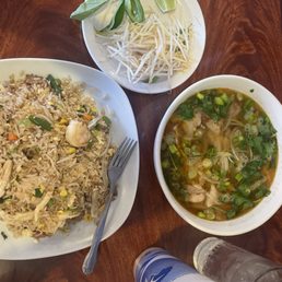 Da Chanh C8. Com Chien Bo, Ga, Tom Plate B6. Bun Bo Hue Da Chanh C8. Com Chien Bo, Ga, Tom Plate B6. Bun Bo Hue
