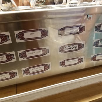 La Diperie - Ice Cream & Frozen Yogurt Near Me - Montreal, Quebec