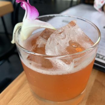Fumo - The Ella bourbon cocktail - Pizza Near Me - New York, New York Fumo - The Ella bourbon cocktail - Pizza Near Me - New York, New York