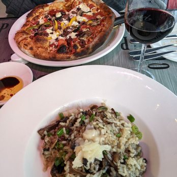 Portofino - Pizza calabraise and risotto aux champignons - Italian Near Me - Quebec City, Quebec Portofino - Pizza calabraise and risotto aux champignons - Italian Near Me - Quebec City, Quebec