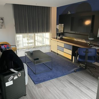 Hotel Indigo Miami Brickell - Living room area - Hotels Near Me - Miami, Florida