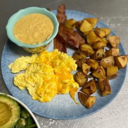 Fork N Spoon - Egg plate, scrambled with cheese + bacon, hash & grits